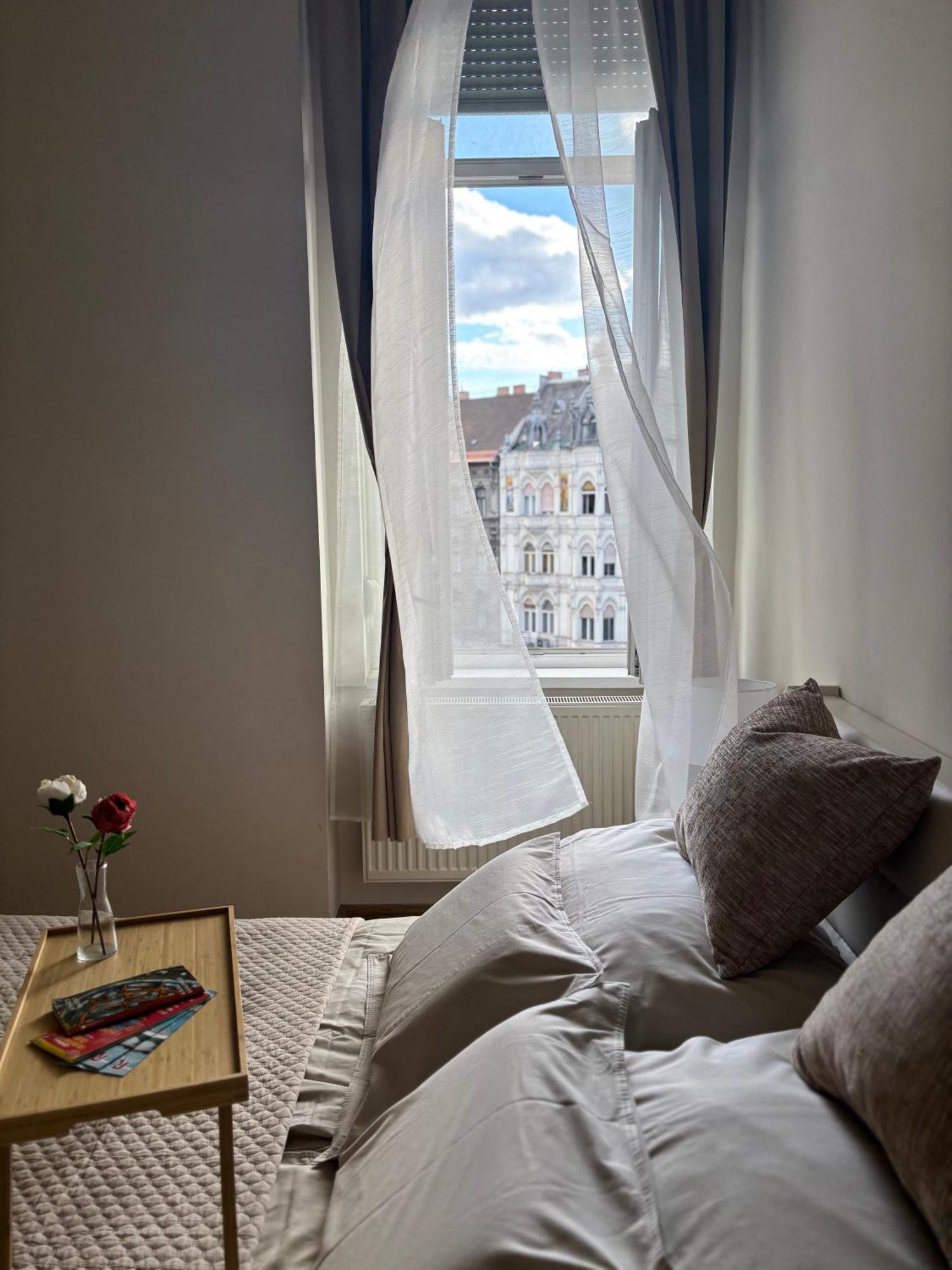 Synagogue Gozsdu Corner Apartment Budapest Eksteriør bilde